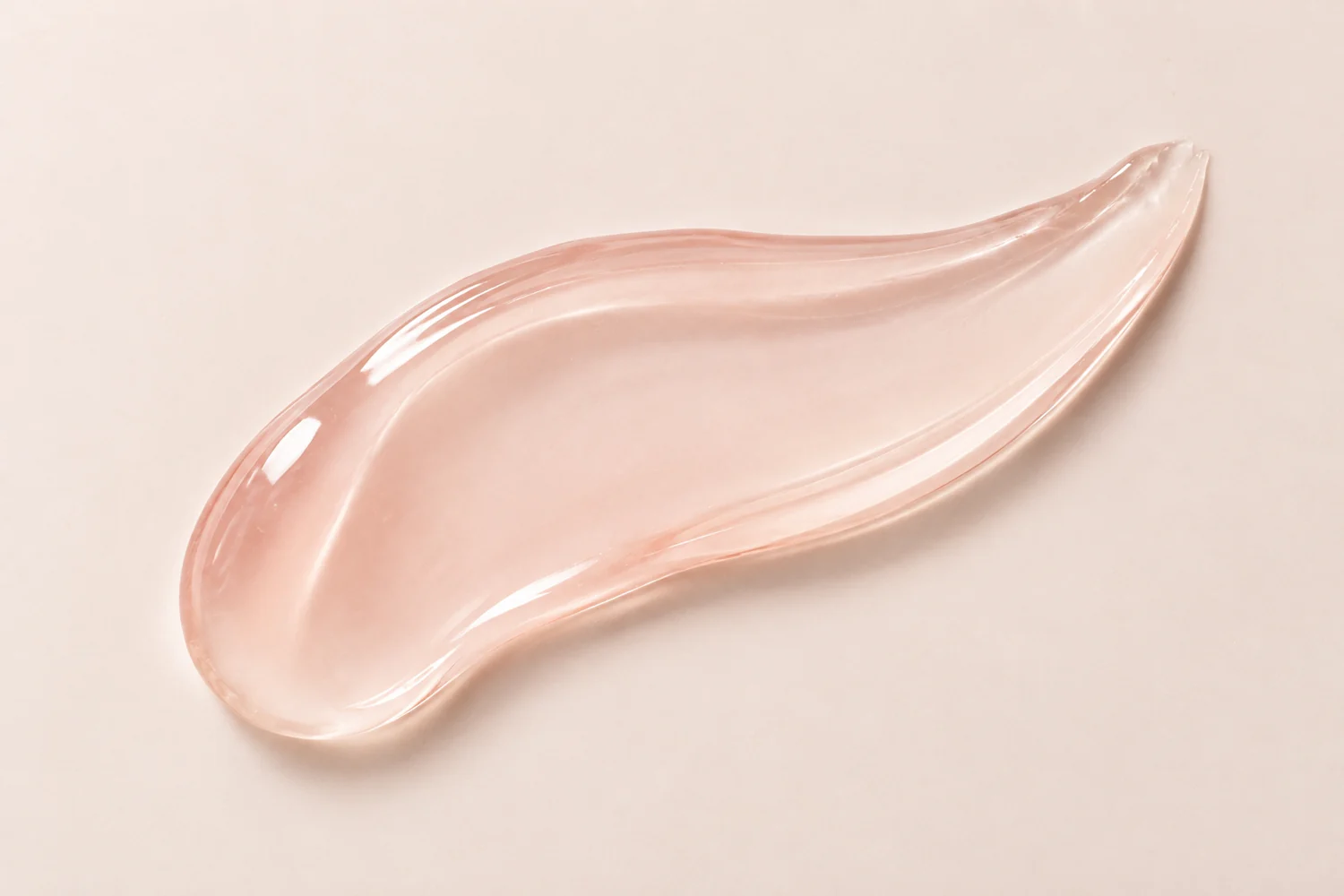 Przezroczysta żelowa konsystencja serum